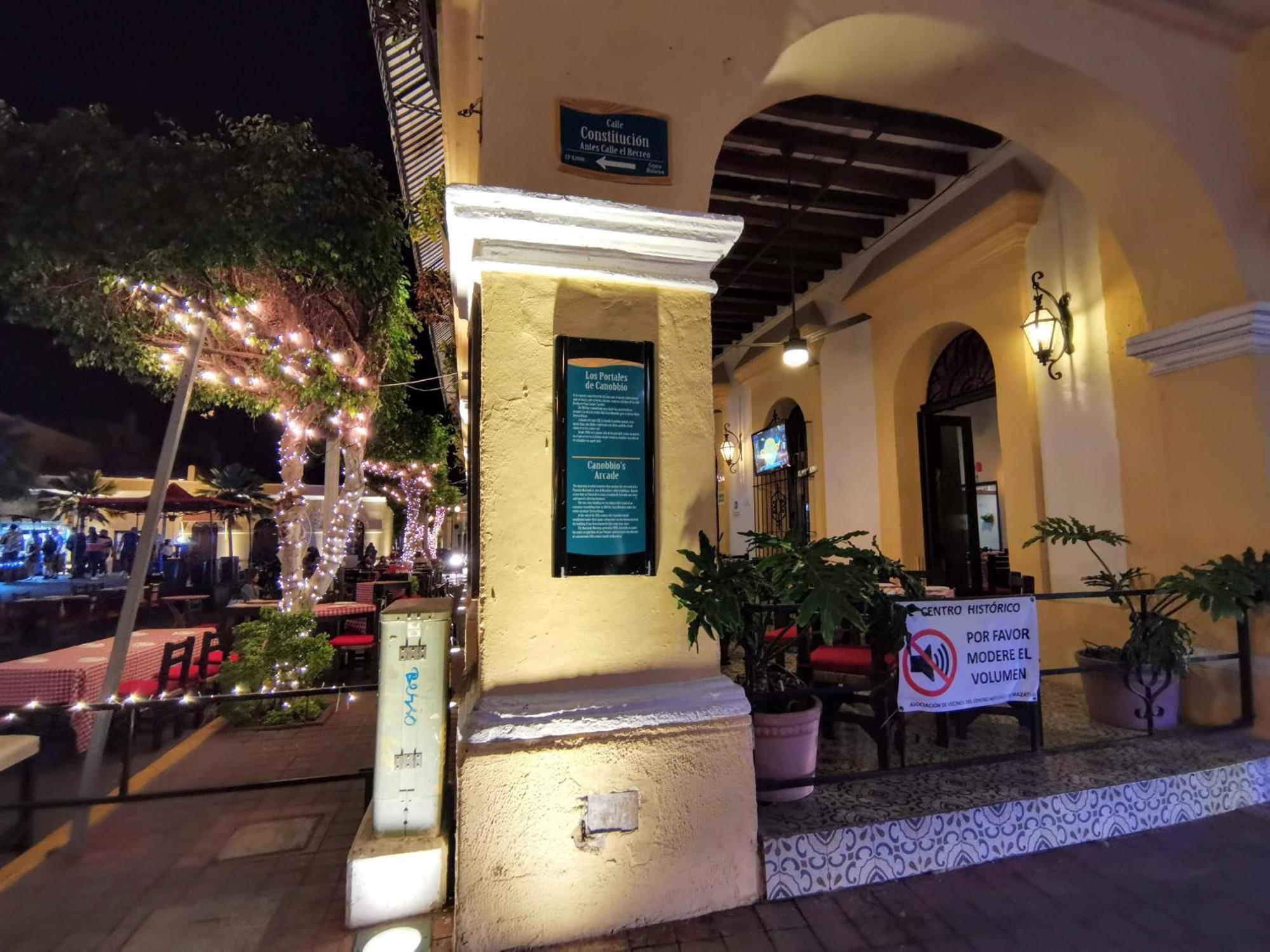 Hotel La Siesta Malecon Mazatlán Exterior foto